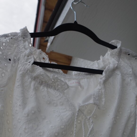 Darling Little Crop Blouse By Air Space - Picture 2 of 4